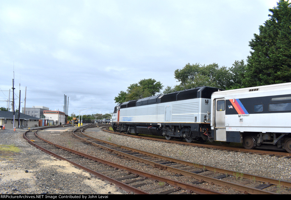 NJT Train # 4721 departing BH Station